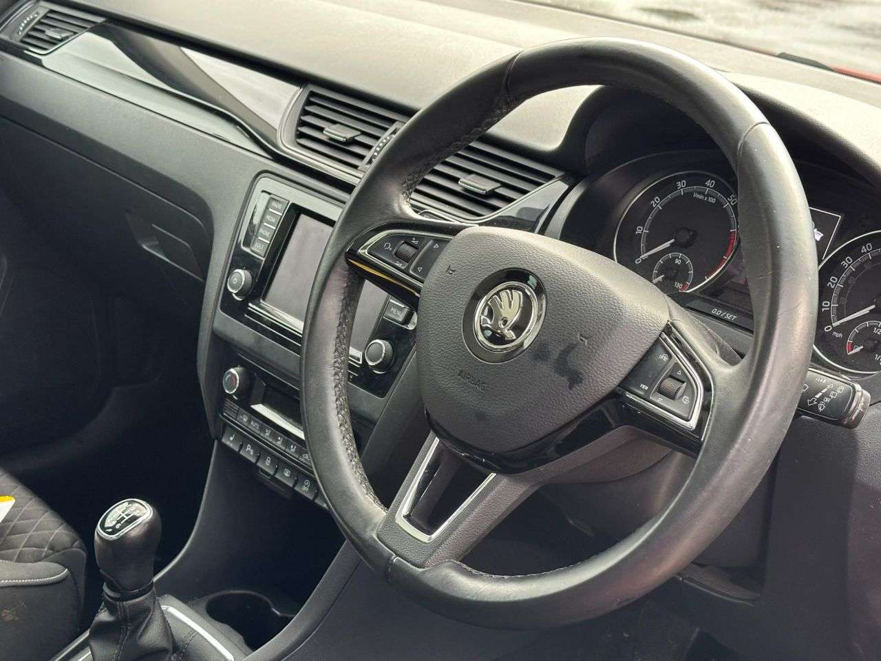 A 2018 SKODA RAPID SPACEBACK 1.0 TSI SE Sport Hatchback 5dr Petrol Manual Euro 6 (s/s) (95 ps) A 2018 SKODA RAPID SPACEBACK 1.0 TSI SE Sport Hatchback 5dr Petrol Manual Euro 6 (s/s) (95 ps)