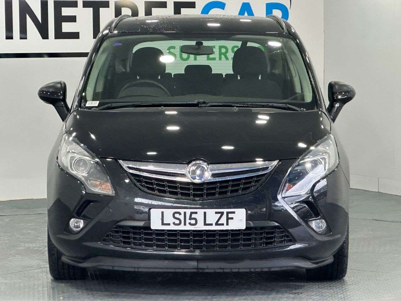 A 2015 VAUXHALL ZAFIRA TOURER 1.4i Turbo Exclusiv MPV 5dr Petrol Manual Euro 6 (140 ps) A 2015 VAUXHALL ZAFIRA TOURER 1.4i Turbo Exclusiv MPV 5dr Petrol Manual Euro 6 (140 ps)