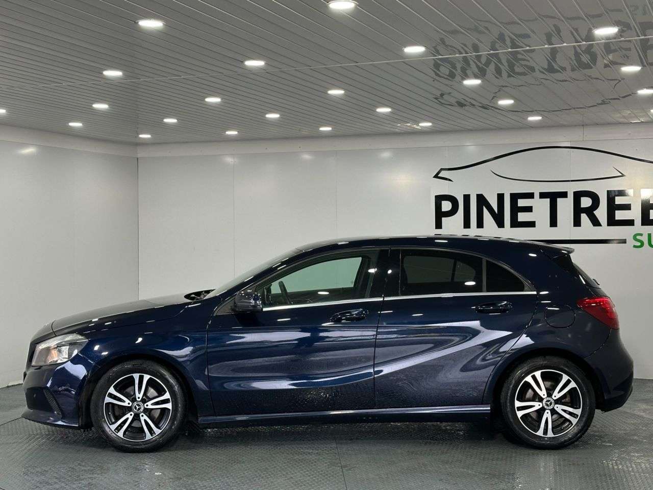 2017 MERCEDES-BENZ A-CLASS 2017 MERCEDES-BENZ A-CLASS