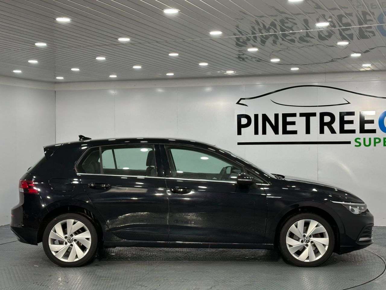 2020 VOLKSWAGEN GOLF 2020 VOLKSWAGEN GOLF