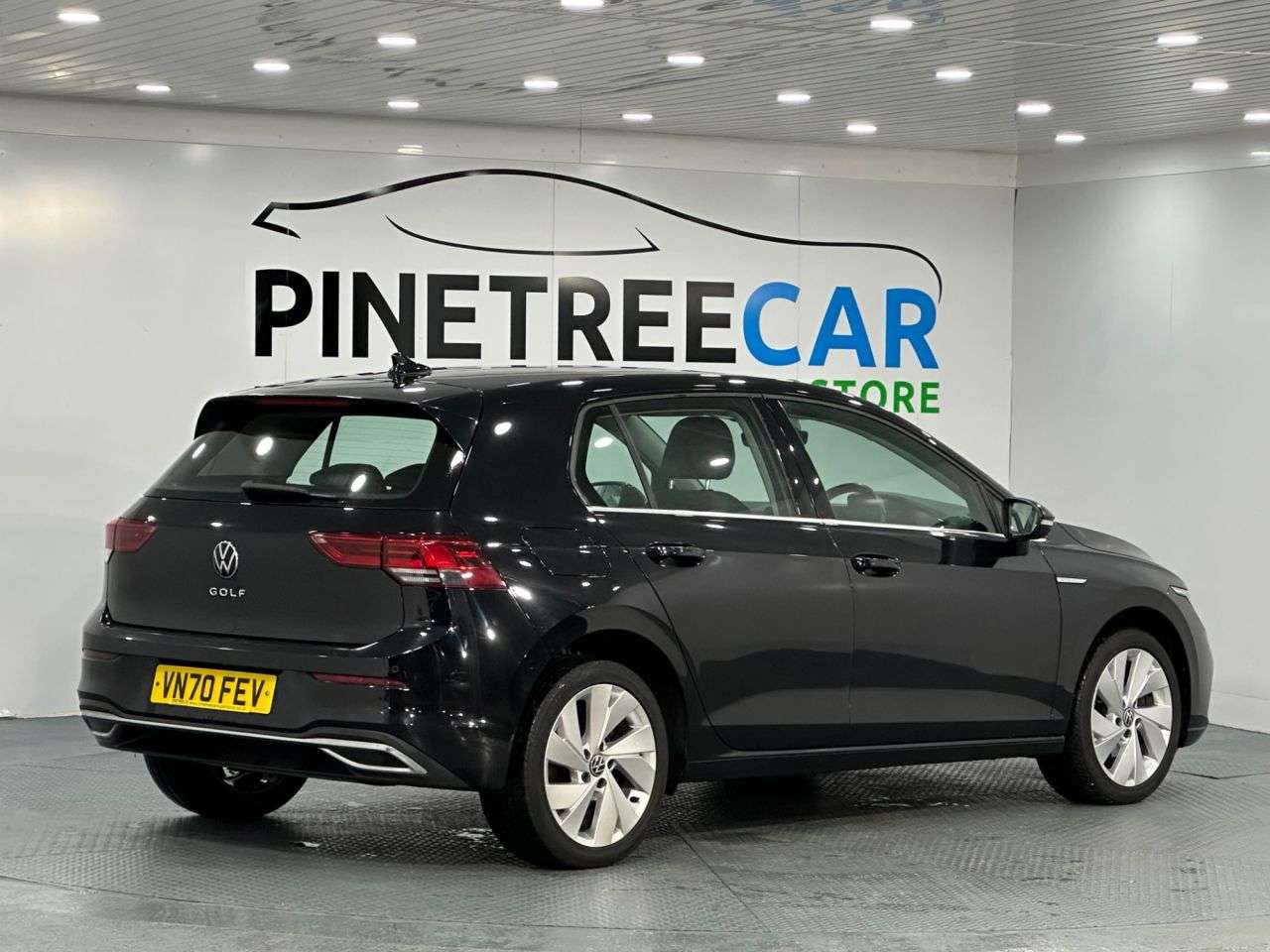 2020 VOLKSWAGEN GOLF 2020 VOLKSWAGEN GOLF