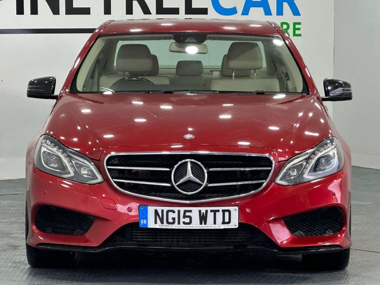 A 2015 MERCEDES-BENZ E-CLASS 2.1 E250 CDI AMG Night Edition Saloon 4dr Diesel G-Tronic+ Euro 5 (s/s) (20 A 2015 MERCEDES-BENZ E-CLASS 2.1 E250 CDI AMG Night Edition Saloon 4dr Diesel G-Tronic+ Euro 5 (s/s) (20
