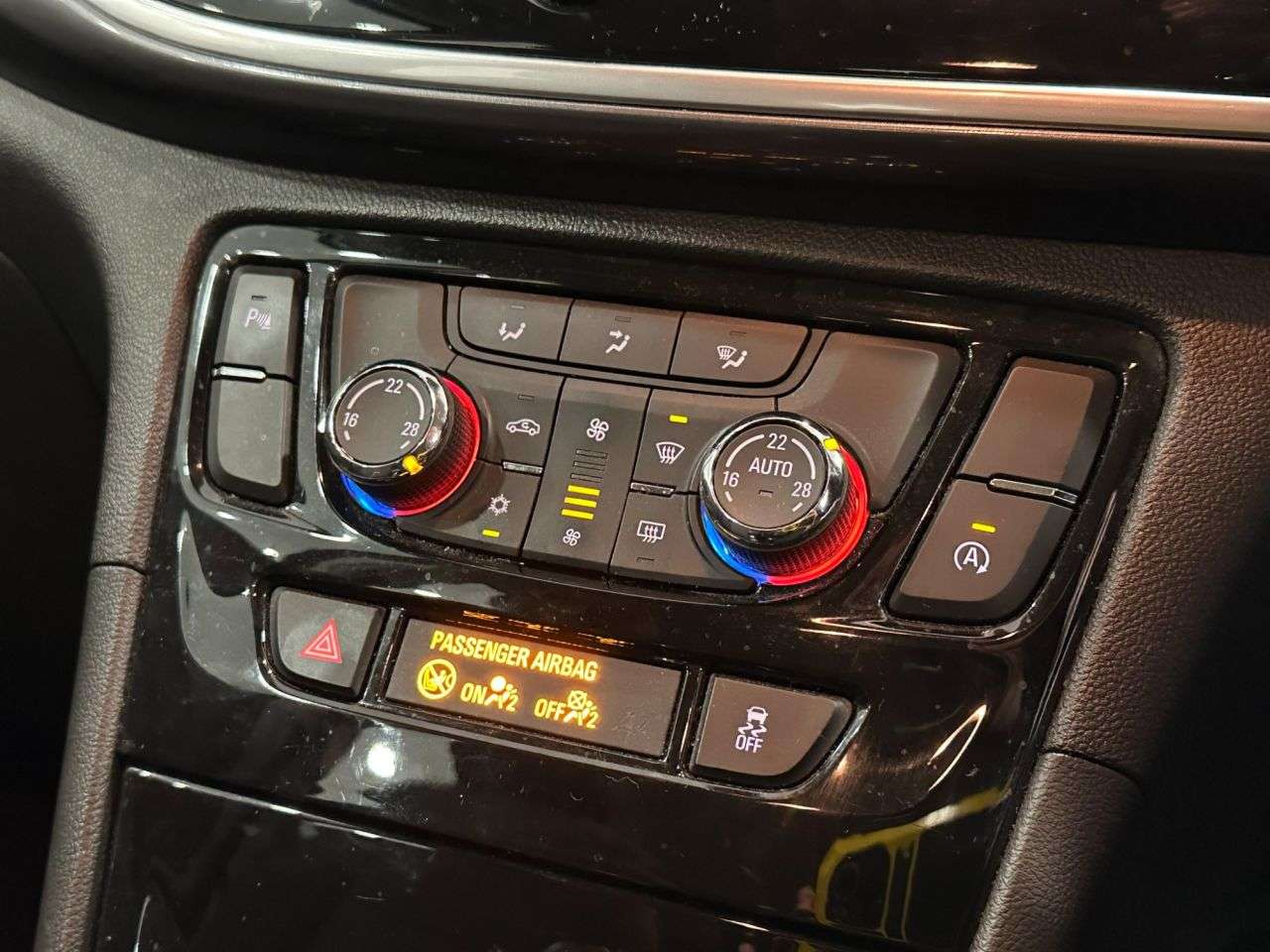 2018 VAUXHALL MOKKA X 2018 VAUXHALL MOKKA X