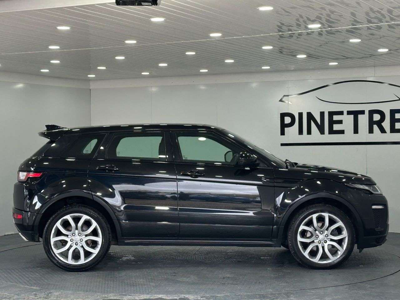 2018 LAND ROVER RANGE ROVER EVOQUE 2018 LAND ROVER RANGE ROVER EVOQUE