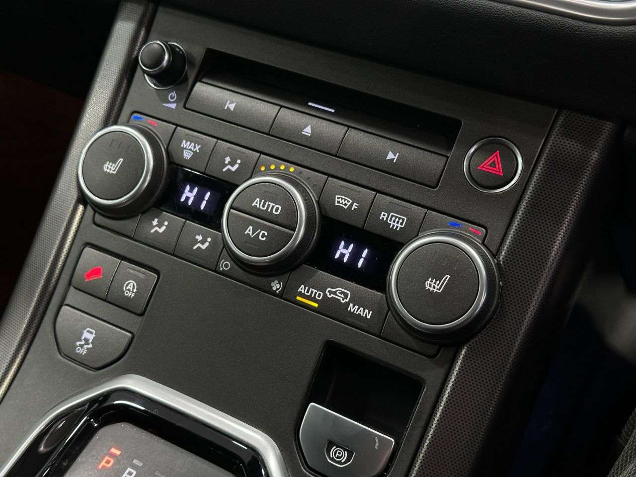 2018 LAND ROVER RANGE ROVER EVOQUE 2018 LAND ROVER RANGE ROVER EVOQUE