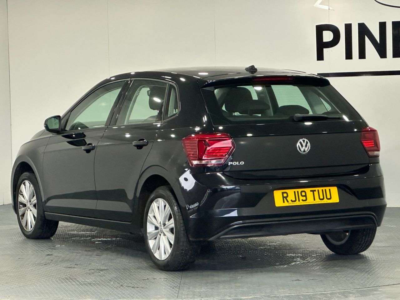 2019 VOLKSWAGEN POLO 2019 VOLKSWAGEN POLO