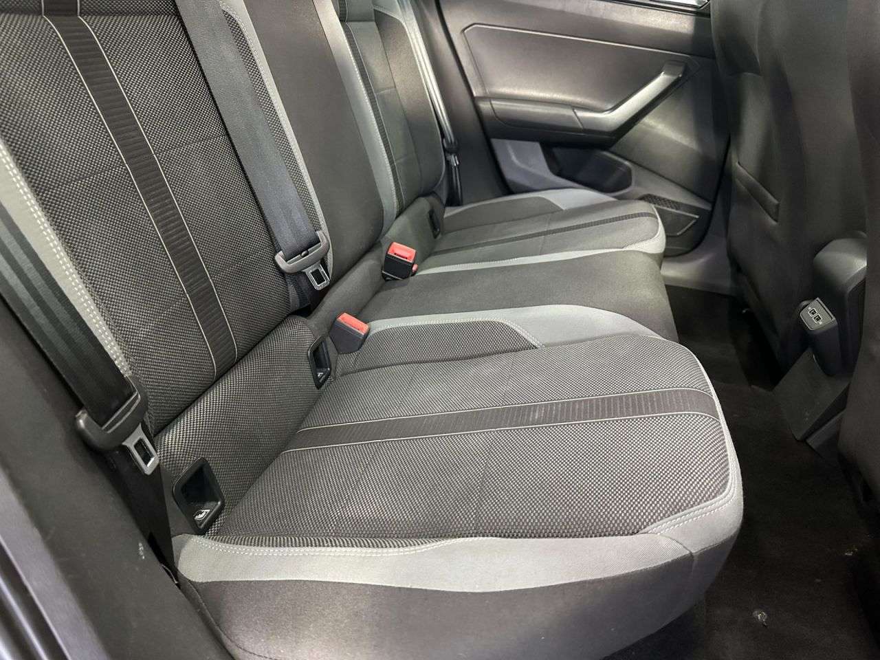 2019 VOLKSWAGEN POLO 2019 VOLKSWAGEN POLO