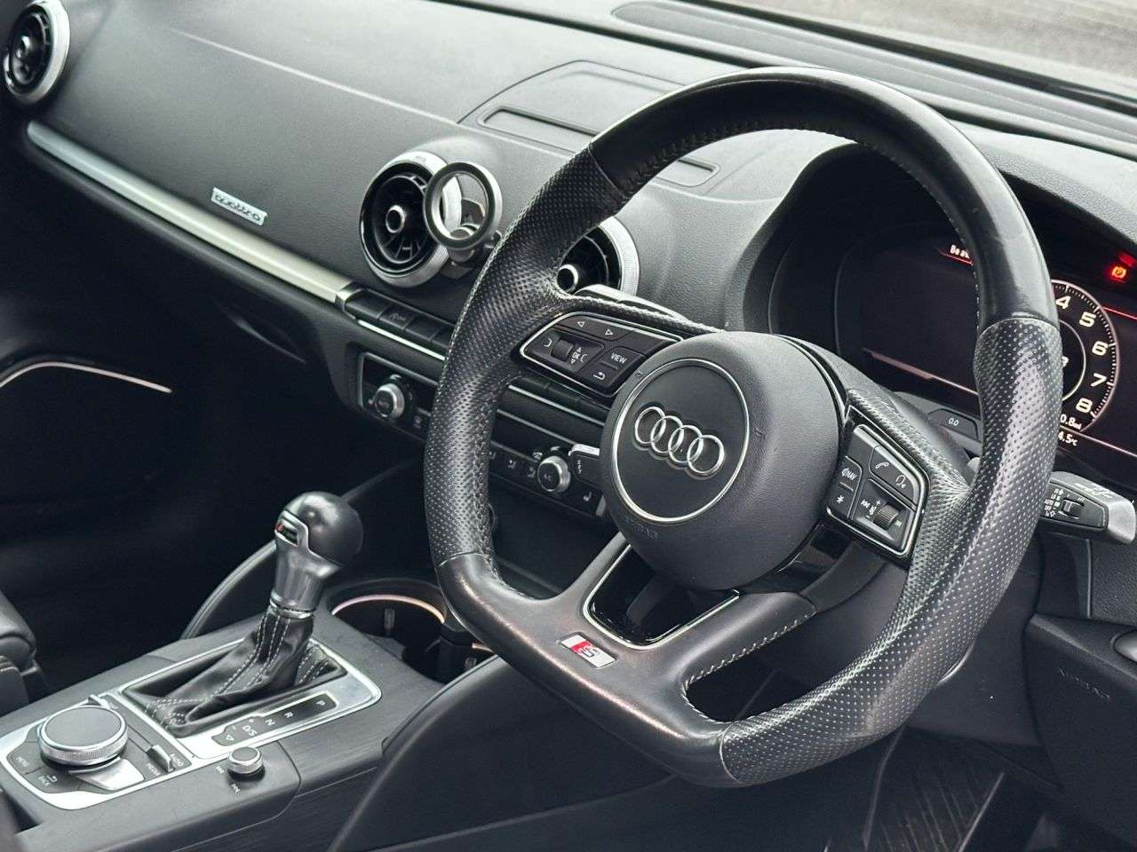 A 2017 AUDI S3 2.0 TFSI Black Edition Sportback 5dr Petrol S Tronic quattro Euro 6 (s/s) ( A 2017 AUDI S3 2.0 TFSI Black Edition Sportback 5dr Petrol S Tronic quattro Euro 6 (s/s) (