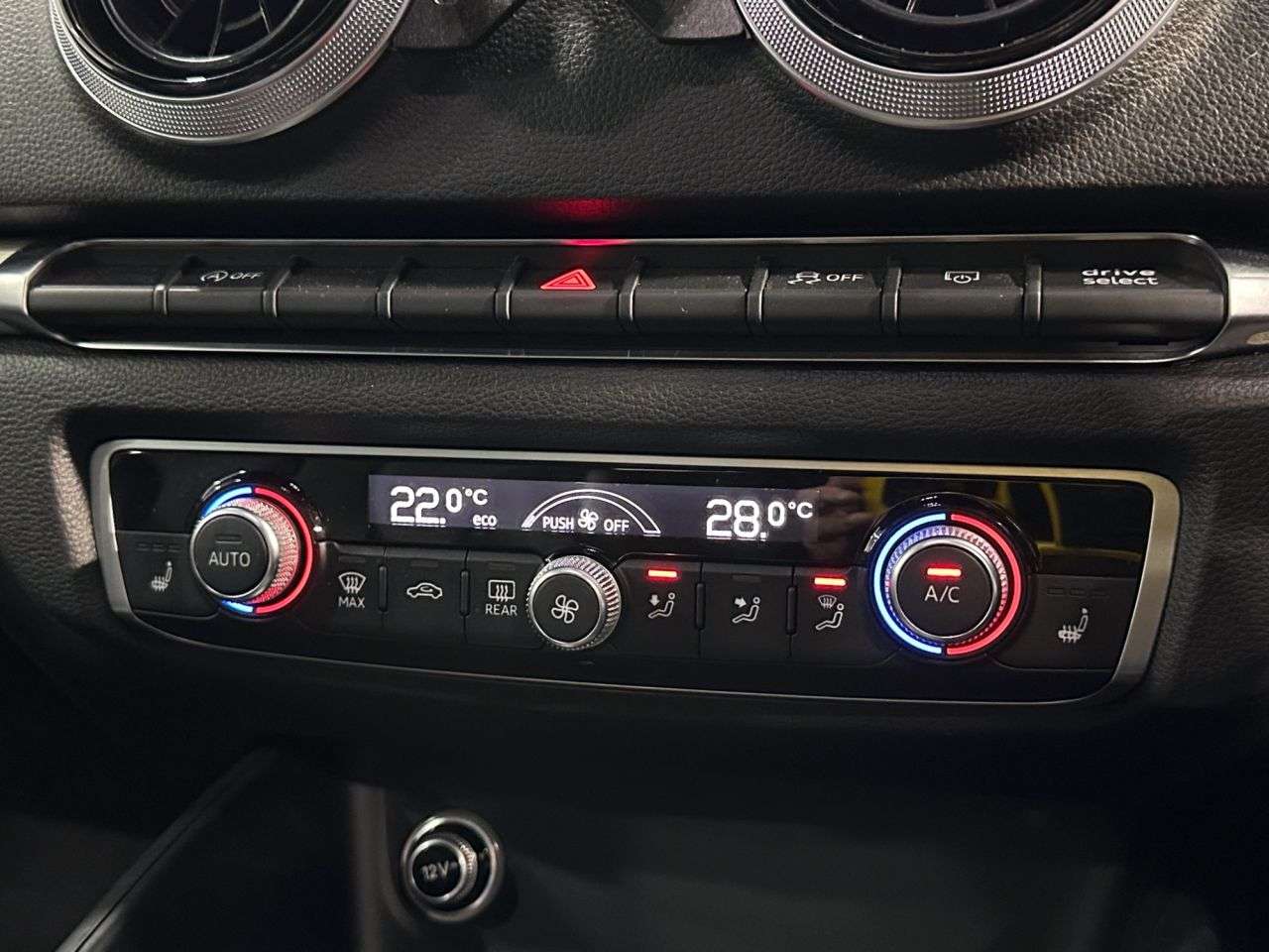 2017 AUDI S3 2017 AUDI S3