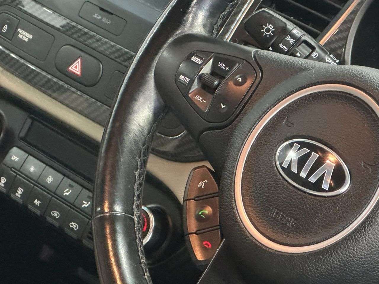 2018 KIA CARENS 2018 KIA CARENS