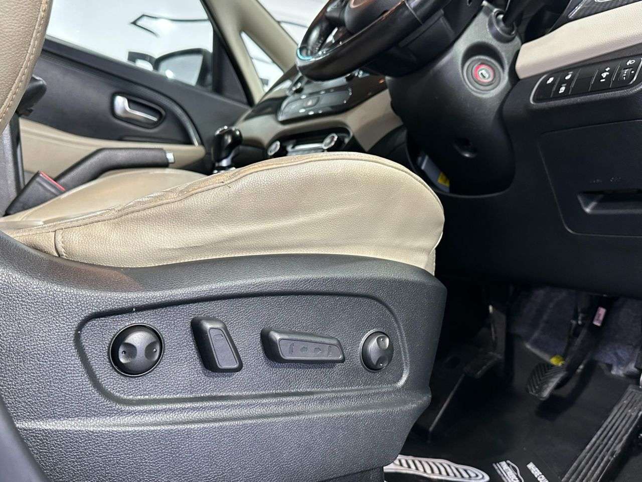 2018 KIA CARENS 2018 KIA CARENS