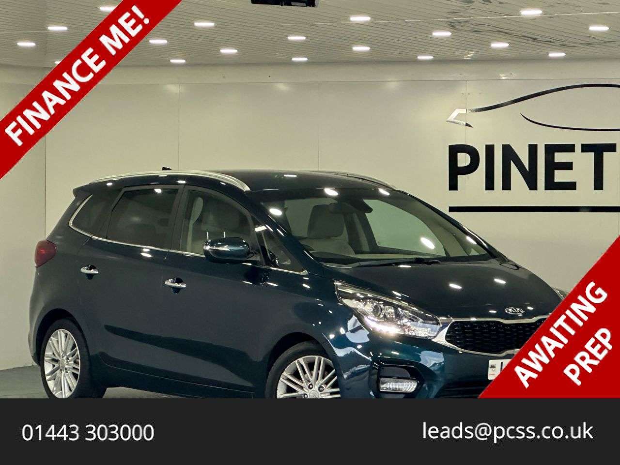 A 2018 KIA CARENS 1.7 CRDi 3 MPV 5dr Diesel Manual Euro 6 (s/s) (139 bhp) A 2018 KIA CARENS 1.7 CRDi 3 MPV 5dr Diesel Manual Euro 6 (s/s) (139 bhp)