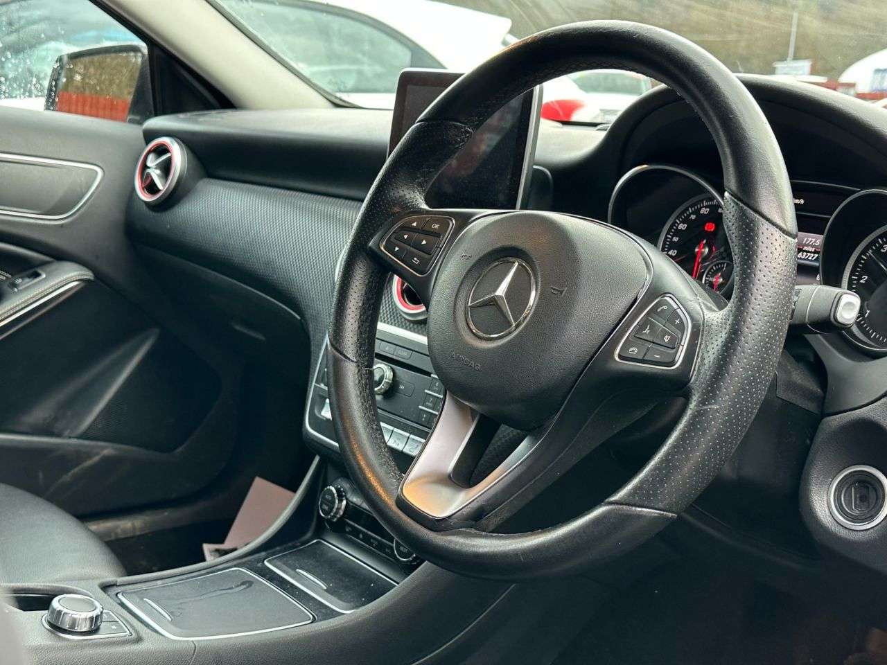 A 2016 MERCEDES-BENZ A-CLASS 2.1 A200d Sport (Premium) Hatchback 5dr Diesel 7G-DCT Euro 6 (s/s) (136 ps) A 2016 MERCEDES-BENZ A-CLASS 2.1 A200d Sport (Premium) Hatchback 5dr Diesel 7G-DCT Euro 6 (s/s) (136 ps)