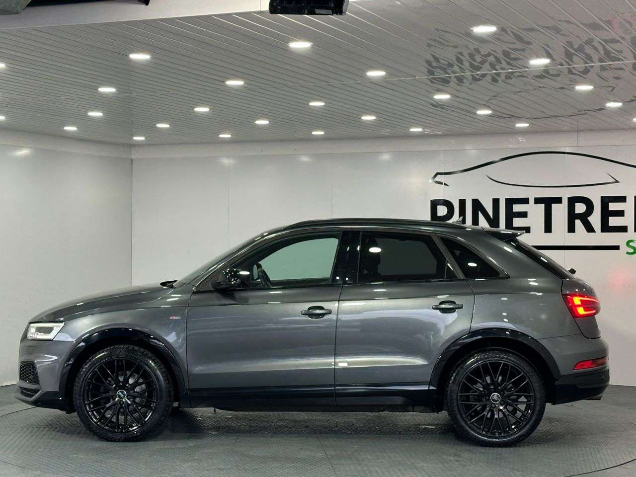 2018 AUDI Q3 2018 AUDI Q3