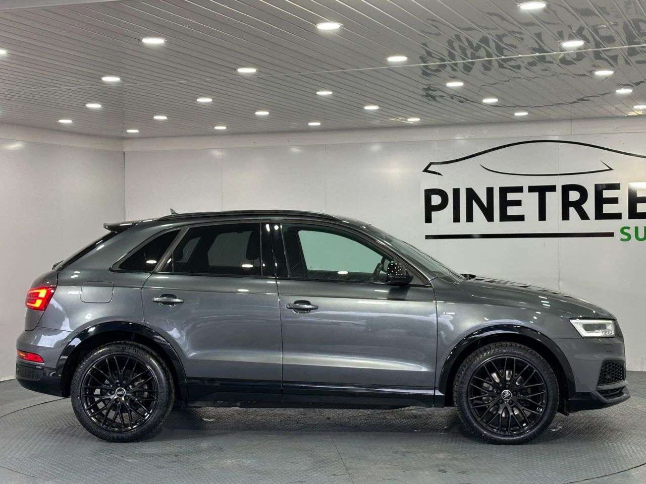 2018 AUDI Q3 2018 AUDI Q3