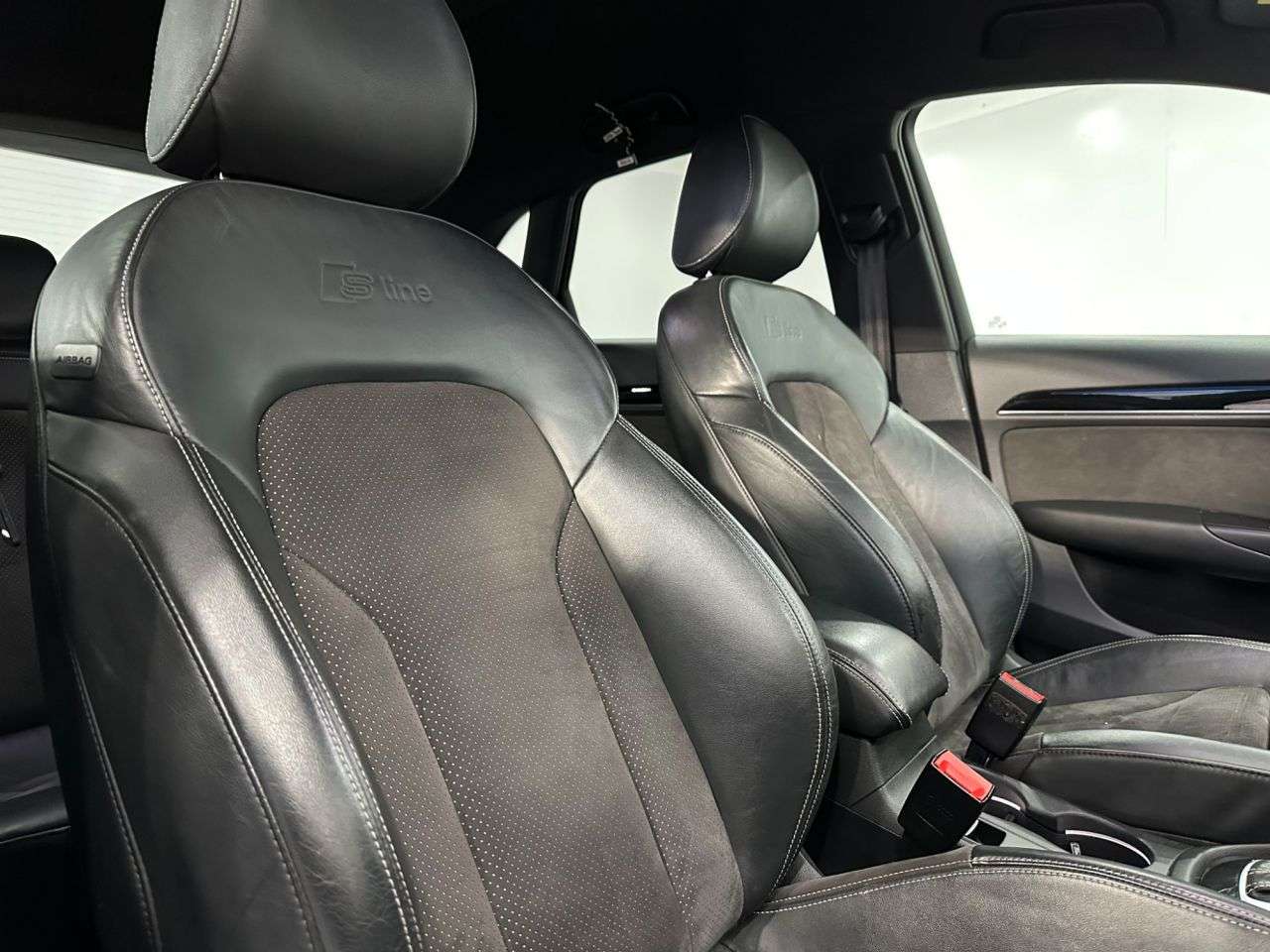 2018 AUDI Q3 2018 AUDI Q3