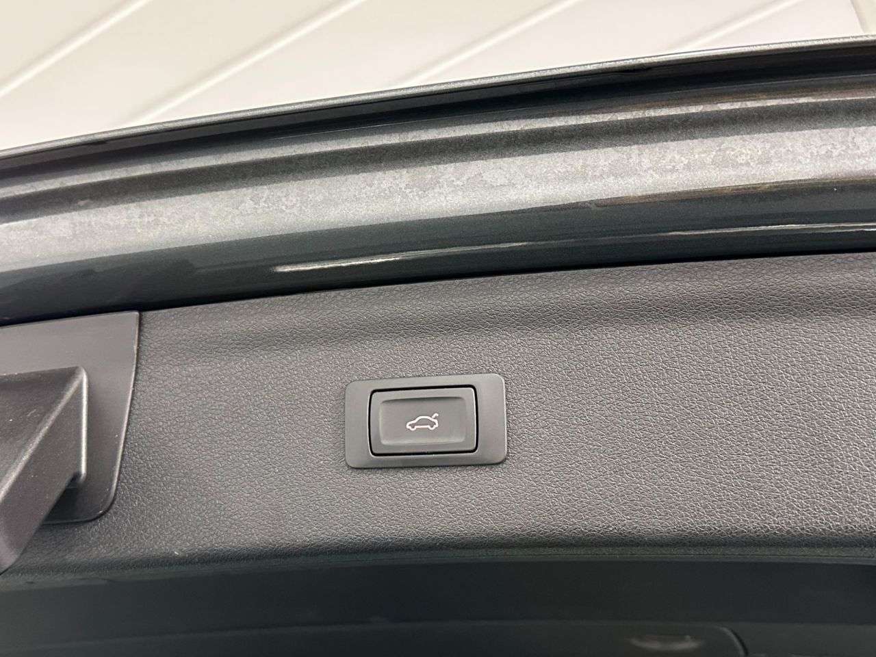 2018 AUDI Q3 2018 AUDI Q3