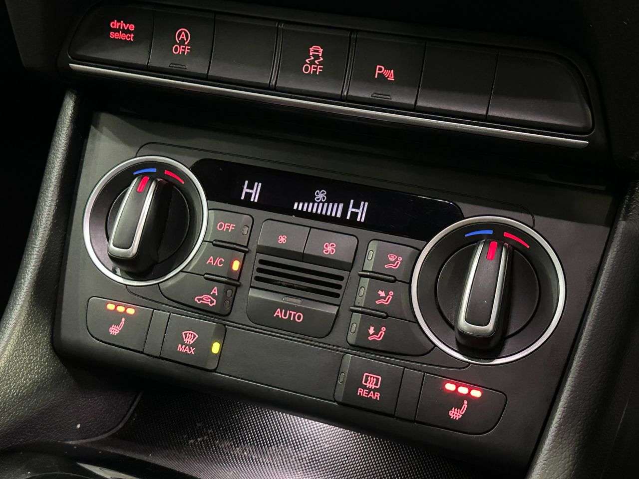 2018 AUDI Q3 2018 AUDI Q3