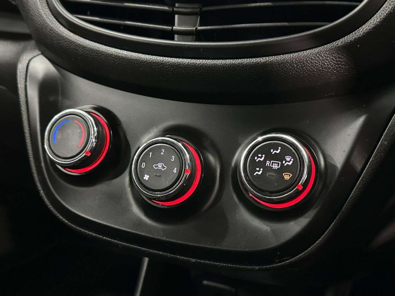 2018 VAUXHALL VIVA 2018 VAUXHALL VIVA