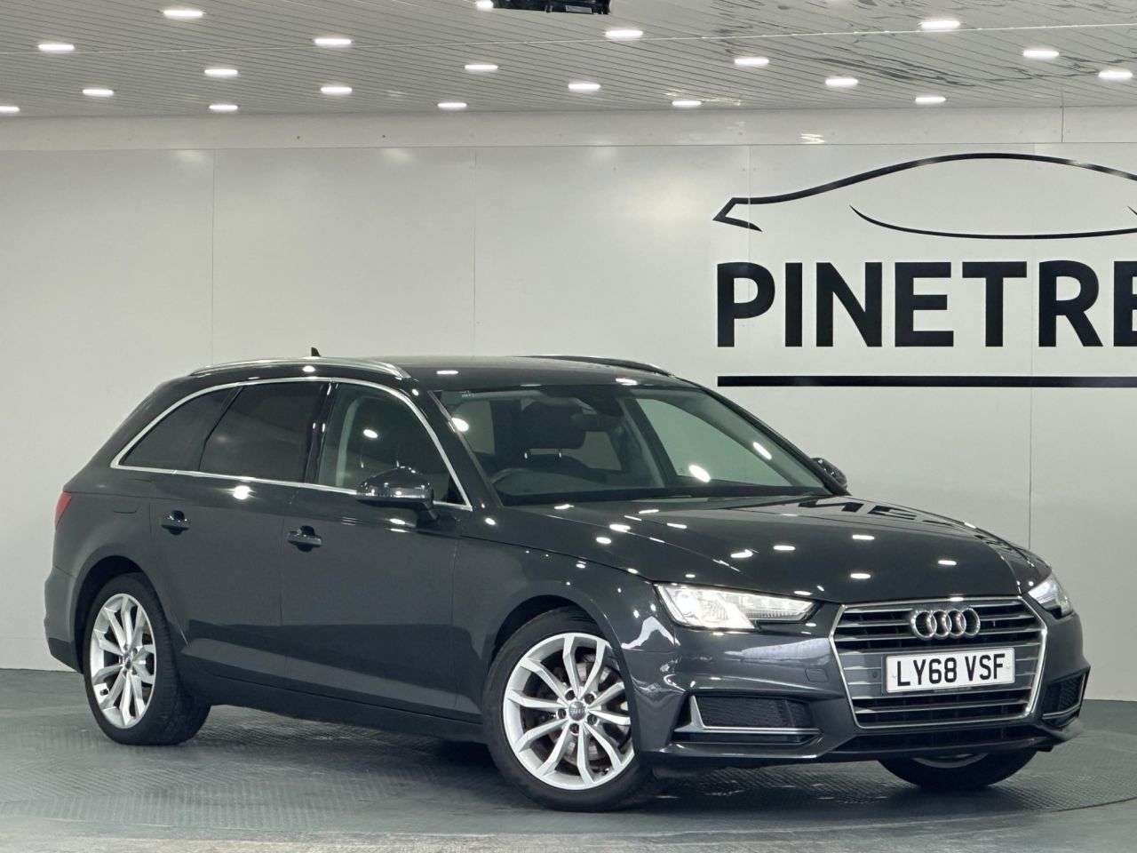 A 2019 AUDI A4 AVANT 2.0 TDI 35 Sport Estate 5dr Diesel S Tronic Euro 6 (s/s) (150 ps) A 2019 AUDI A4 AVANT 2.0 TDI 35 Sport Estate 5dr Diesel S Tronic Euro 6 (s/s) (150 ps)
