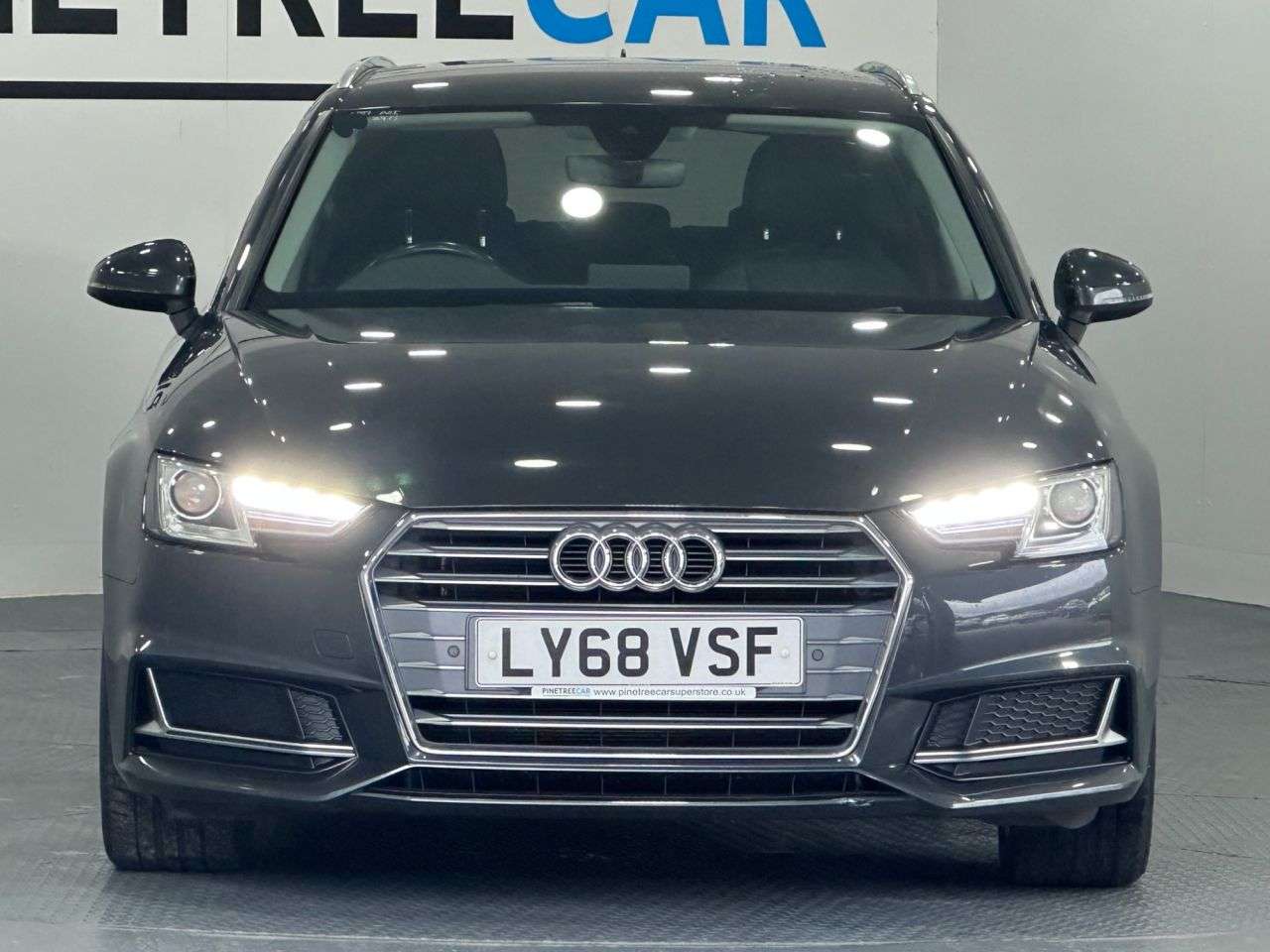 A 2019 AUDI A4 AVANT 2.0 TDI 35 Sport Estate 5dr Diesel S Tronic Euro 6 (s/s) (150 ps) A 2019 AUDI A4 AVANT 2.0 TDI 35 Sport Estate 5dr Diesel S Tronic Euro 6 (s/s) (150 ps)