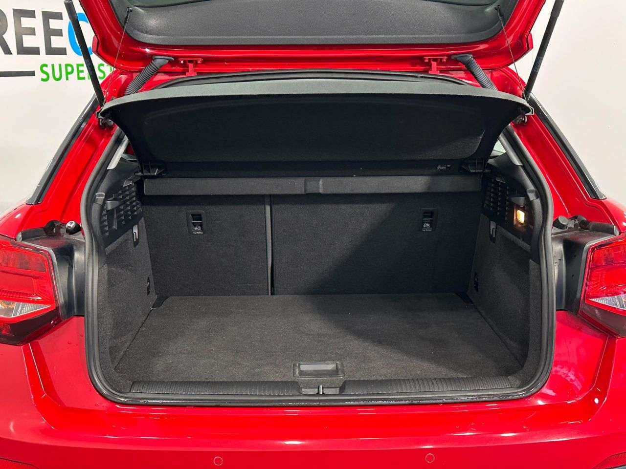 2018 AUDI Q2 2018 AUDI Q2