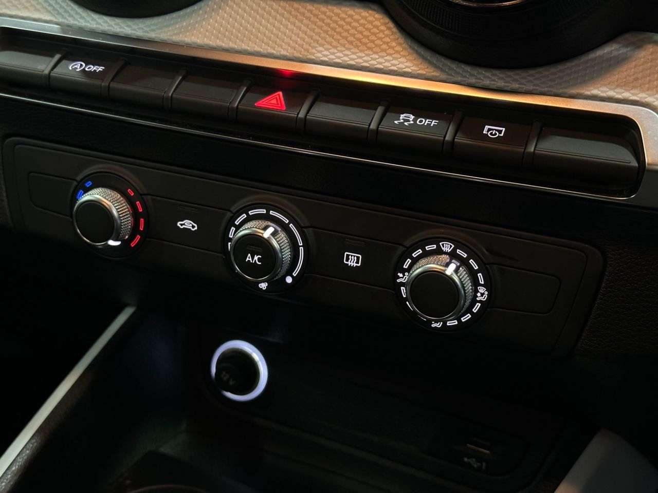 2018 AUDI Q2 2018 AUDI Q2