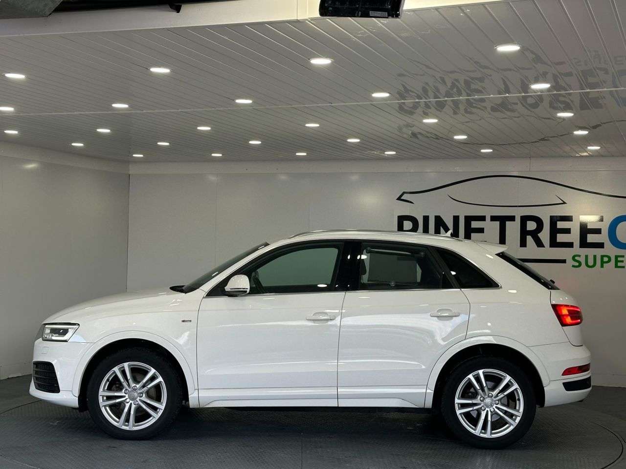 2016 AUDI Q3 2016 AUDI Q3