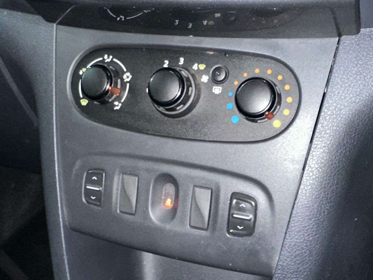 2016 DACIA LOGAN MCV 2016 DACIA LOGAN MCV