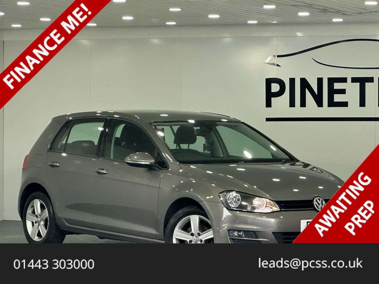 A 2015 VOLKSWAGEN GOLF 1.6 TDI BlueMotion Tech Match Hatchback 5dr Diesel DSG Euro 5 (s/s) (105 ps A 2015 VOLKSWAGEN GOLF 1.6 TDI BlueMotion Tech Match Hatchback 5dr Diesel DSG Euro 5 (s/s) (105 ps