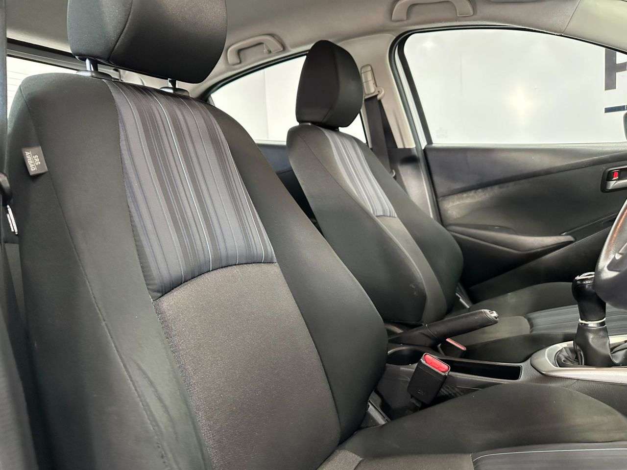 2015 MAZDA MAZDA2 2015 MAZDA MAZDA2