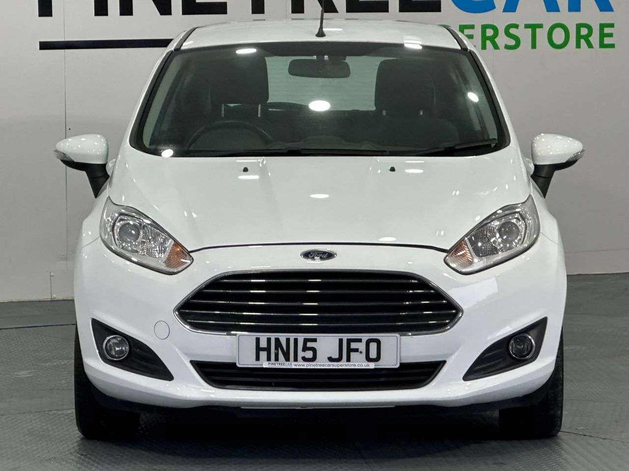 A 2015 FORD FIESTA 1.0T EcoBoost Zetec Hatchback 3dr Petrol Manual Euro 5 (s/s) (100 ps) A 2015 FORD FIESTA 1.0T EcoBoost Zetec Hatchback 3dr Petrol Manual Euro 5 (s/s) (100 ps)