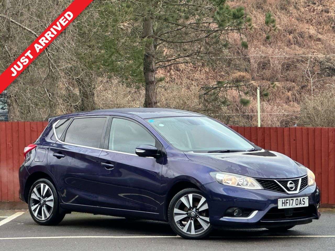 A 2017 NISSAN PULSAR 1.2 DIG-T N-Connecta Hatchback 5dr Petrol XTRON Euro 6 (s/s) (115 ps) A 2017 NISSAN PULSAR 1.2 DIG-T N-Connecta Hatchback 5dr Petrol XTRON Euro 6 (s/s) (115 ps)