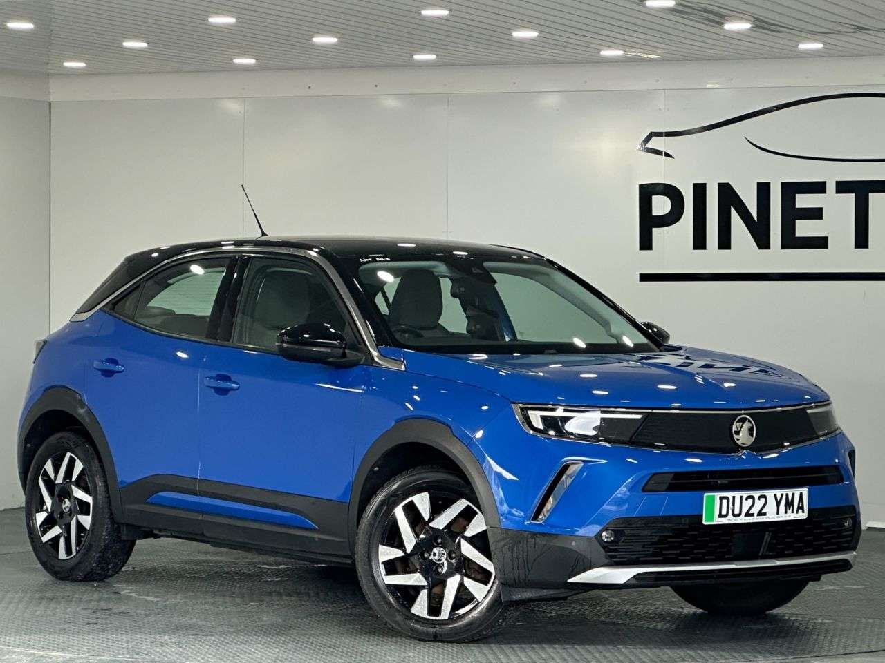 A 2022 VAUXHALL MOKKA ELECTRIC 50kWh Elite Premium SUV 5dr Electric Auto (136 ps) A 2022 VAUXHALL MOKKA ELECTRIC 50kWh Elite Premium SUV 5dr Electric Auto (136 ps)