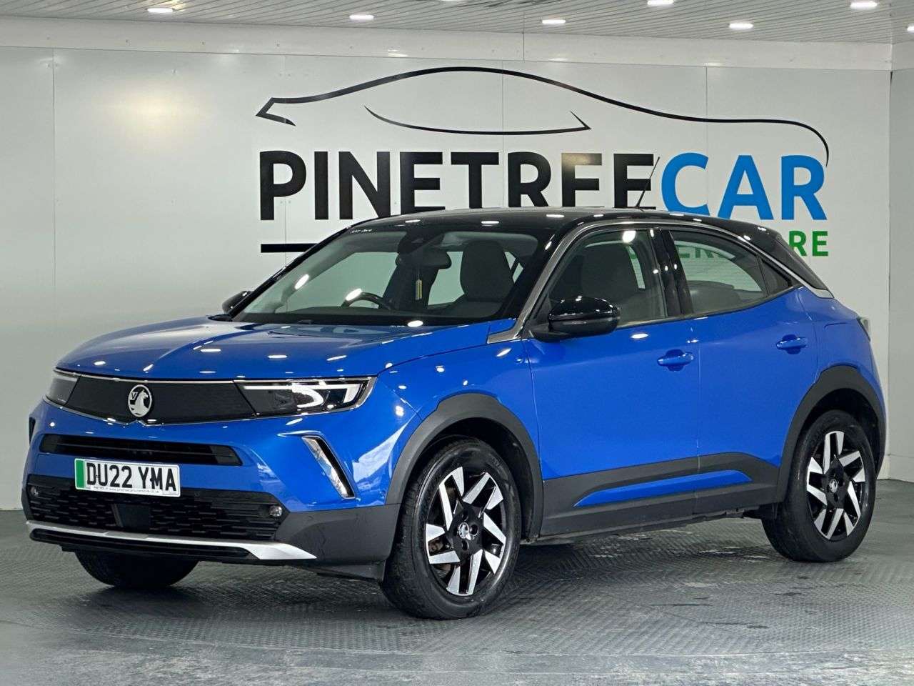 A 2022 VAUXHALL MOKKA ELECTRIC 50kWh Elite Premium SUV 5dr Electric Auto (136 ps) A 2022 VAUXHALL MOKKA ELECTRIC 50kWh Elite Premium SUV 5dr Electric Auto (136 ps)