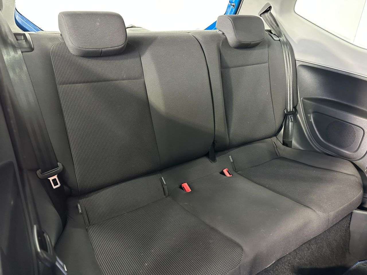 2015 VOLKSWAGEN UP! 2015 VOLKSWAGEN UP!