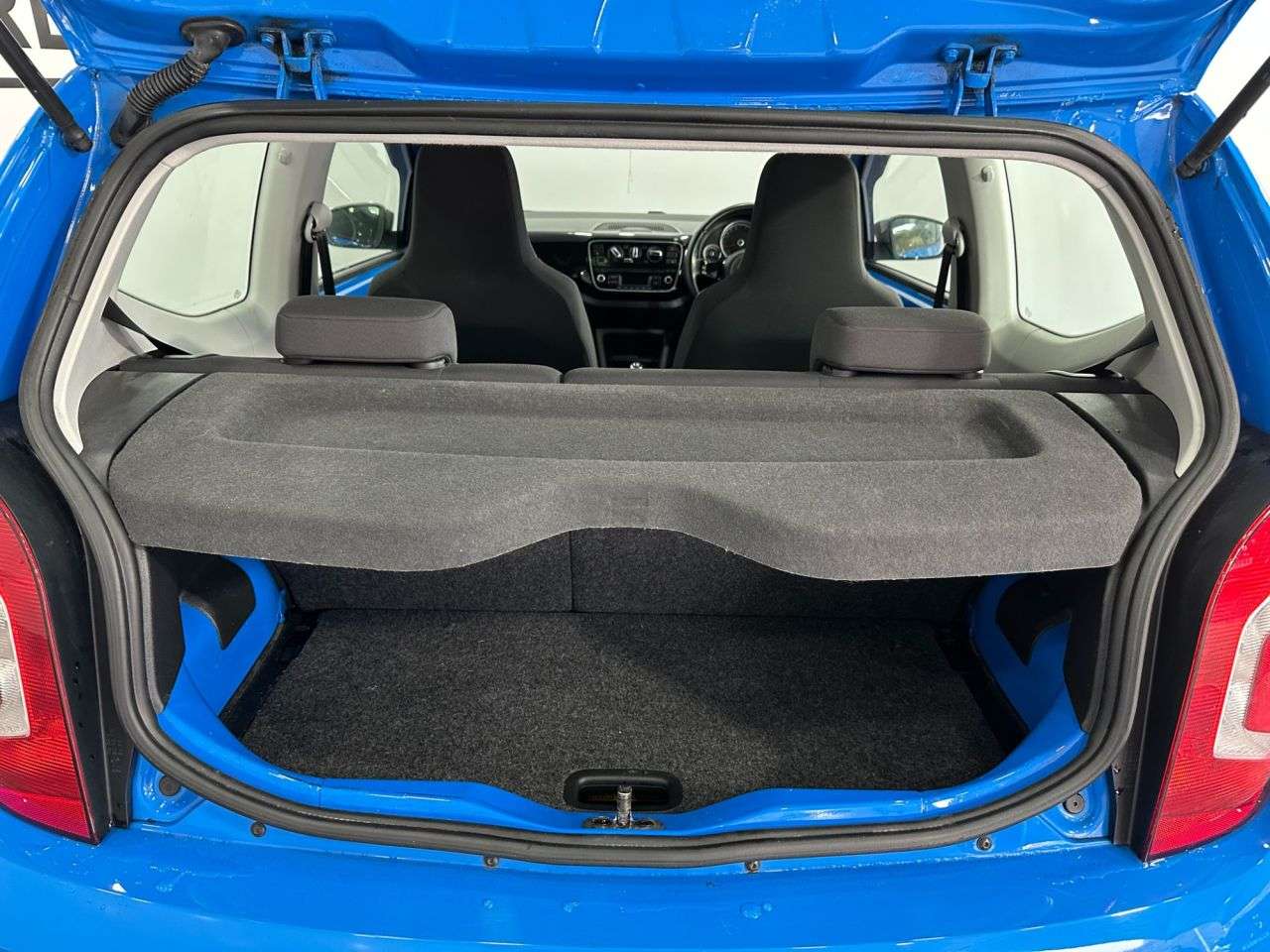 2015 VOLKSWAGEN UP! 2015 VOLKSWAGEN UP!