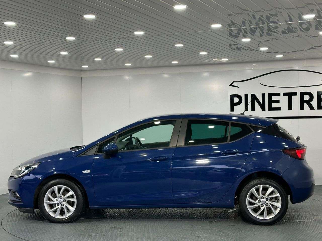 2019 VAUXHALL ASTRA 2019 VAUXHALL ASTRA