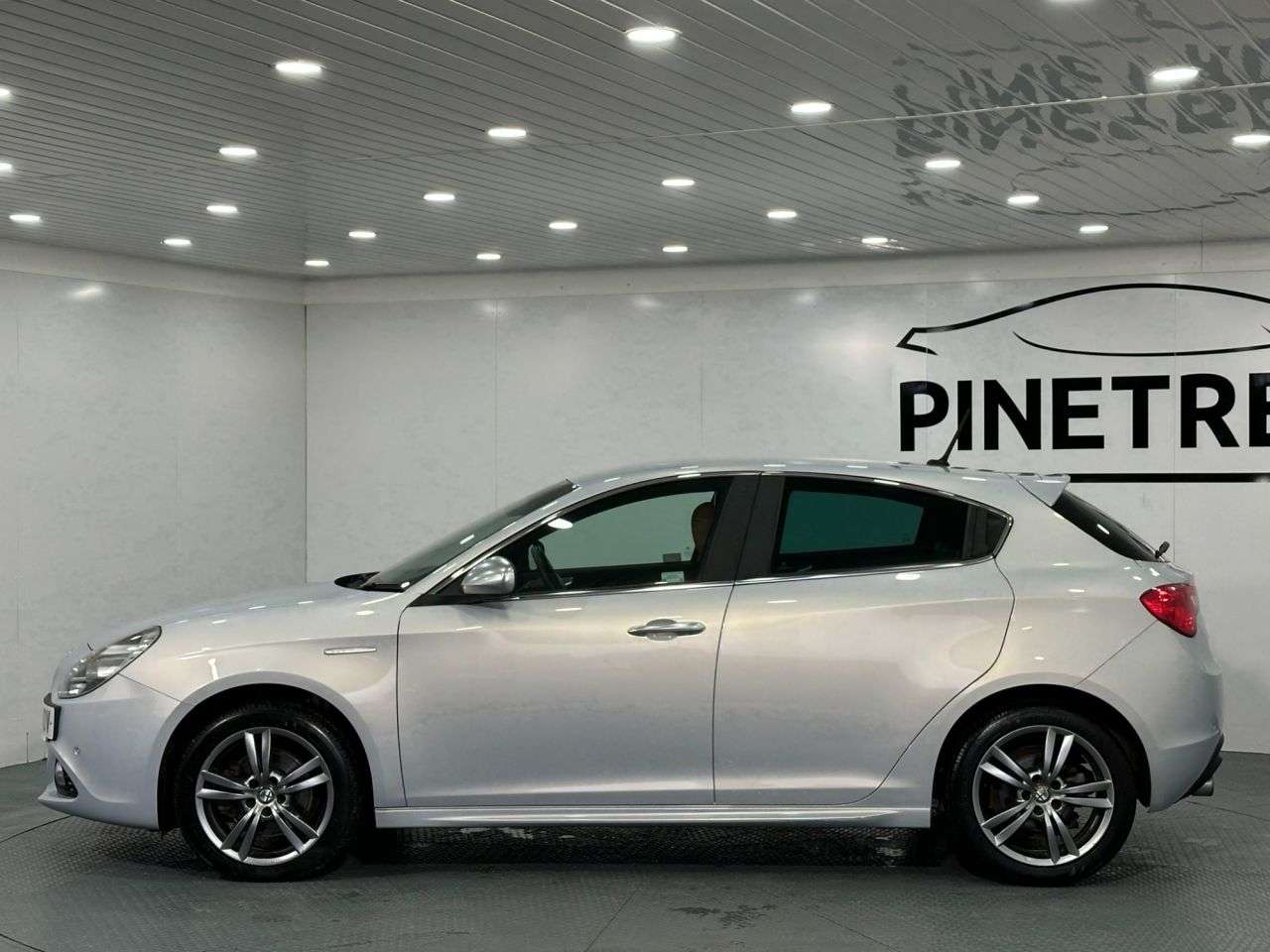 2014 ALFA ROMEO GIULIETTA 2014 ALFA ROMEO GIULIETTA