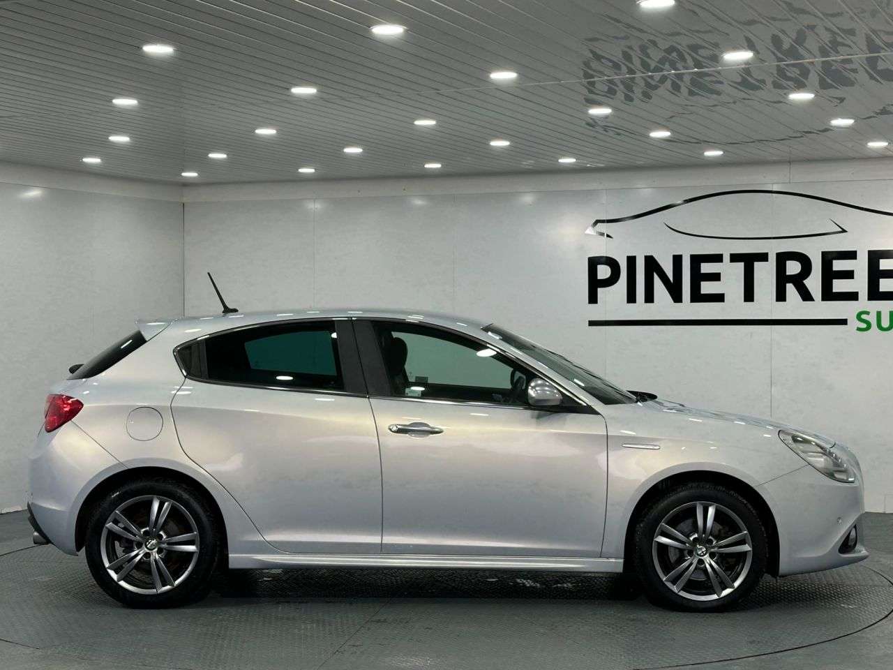 2014 ALFA ROMEO GIULIETTA 2014 ALFA ROMEO GIULIETTA