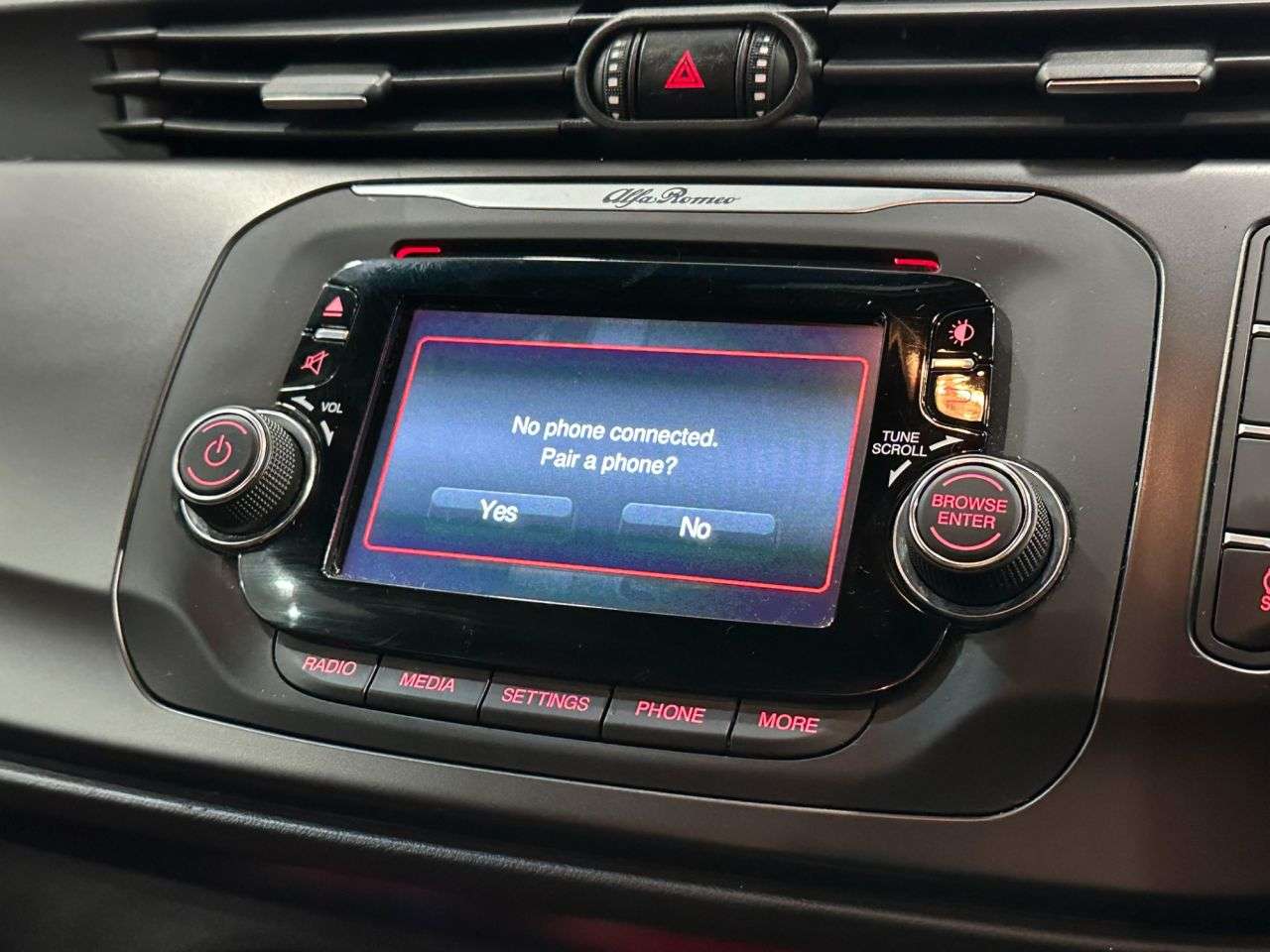 2014 ALFA ROMEO GIULIETTA 2014 ALFA ROMEO GIULIETTA