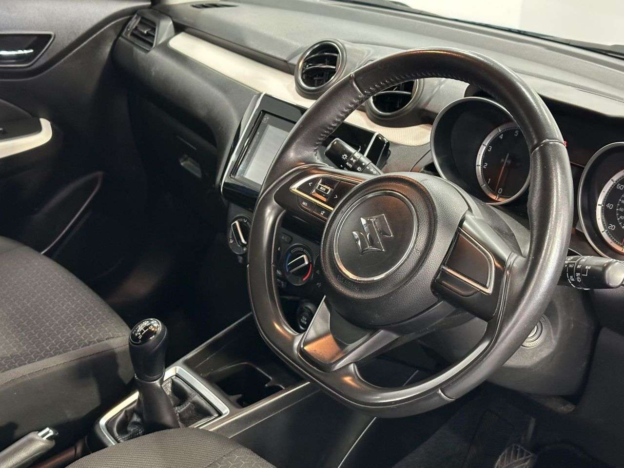 2019 SUZUKI SWIFT 2019 SUZUKI SWIFT