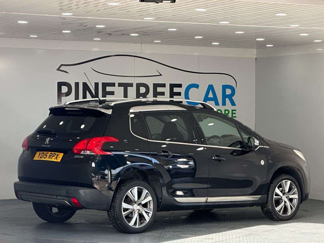 2015 PEUGEOT 2008 2015 PEUGEOT 2008