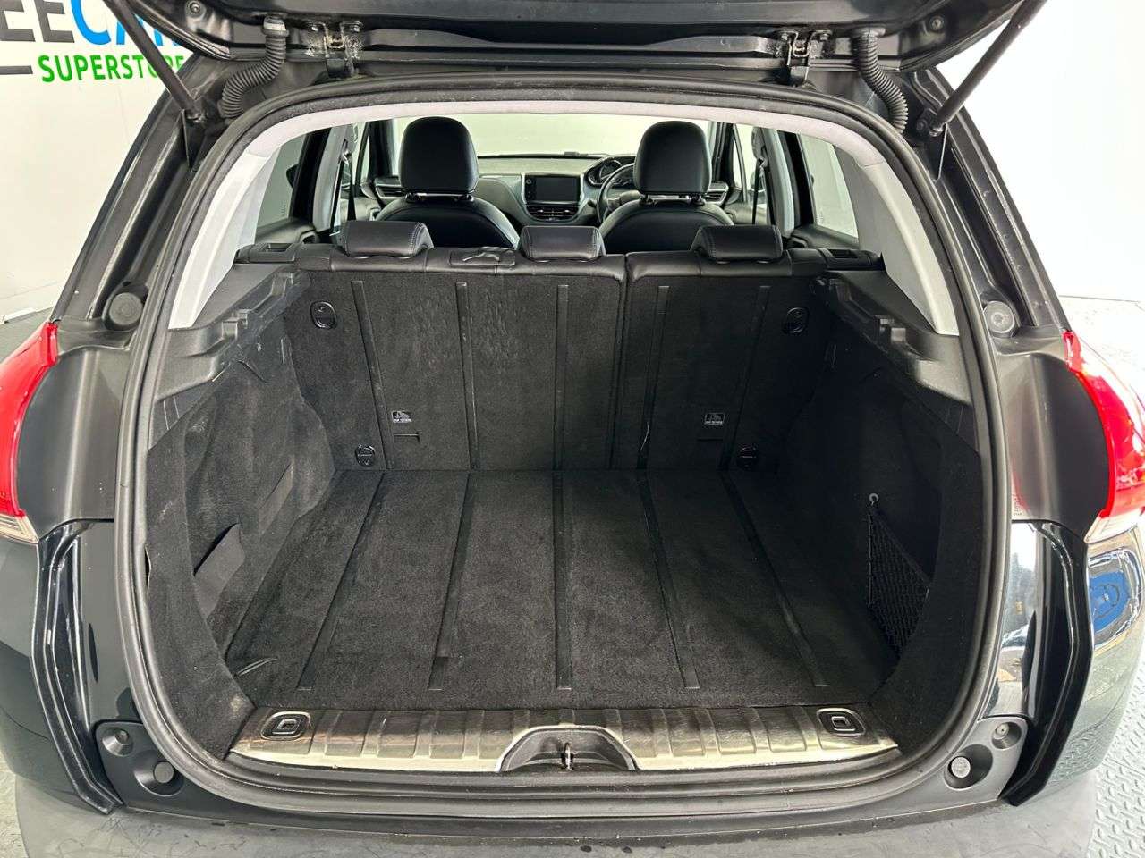 2015 PEUGEOT 2008 2015 PEUGEOT 2008