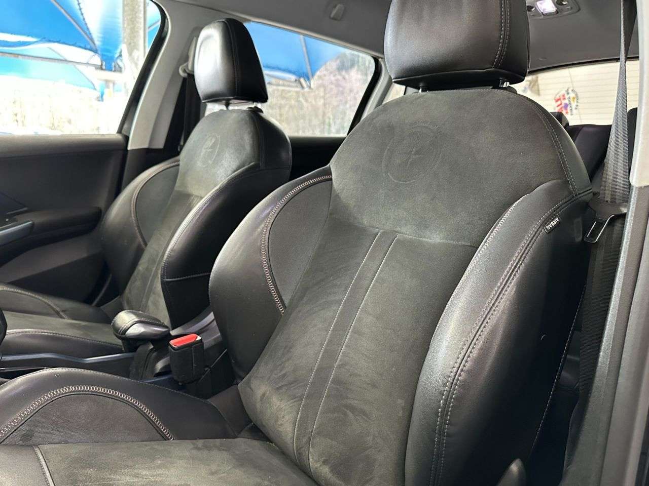 2015 PEUGEOT 2008 2015 PEUGEOT 2008