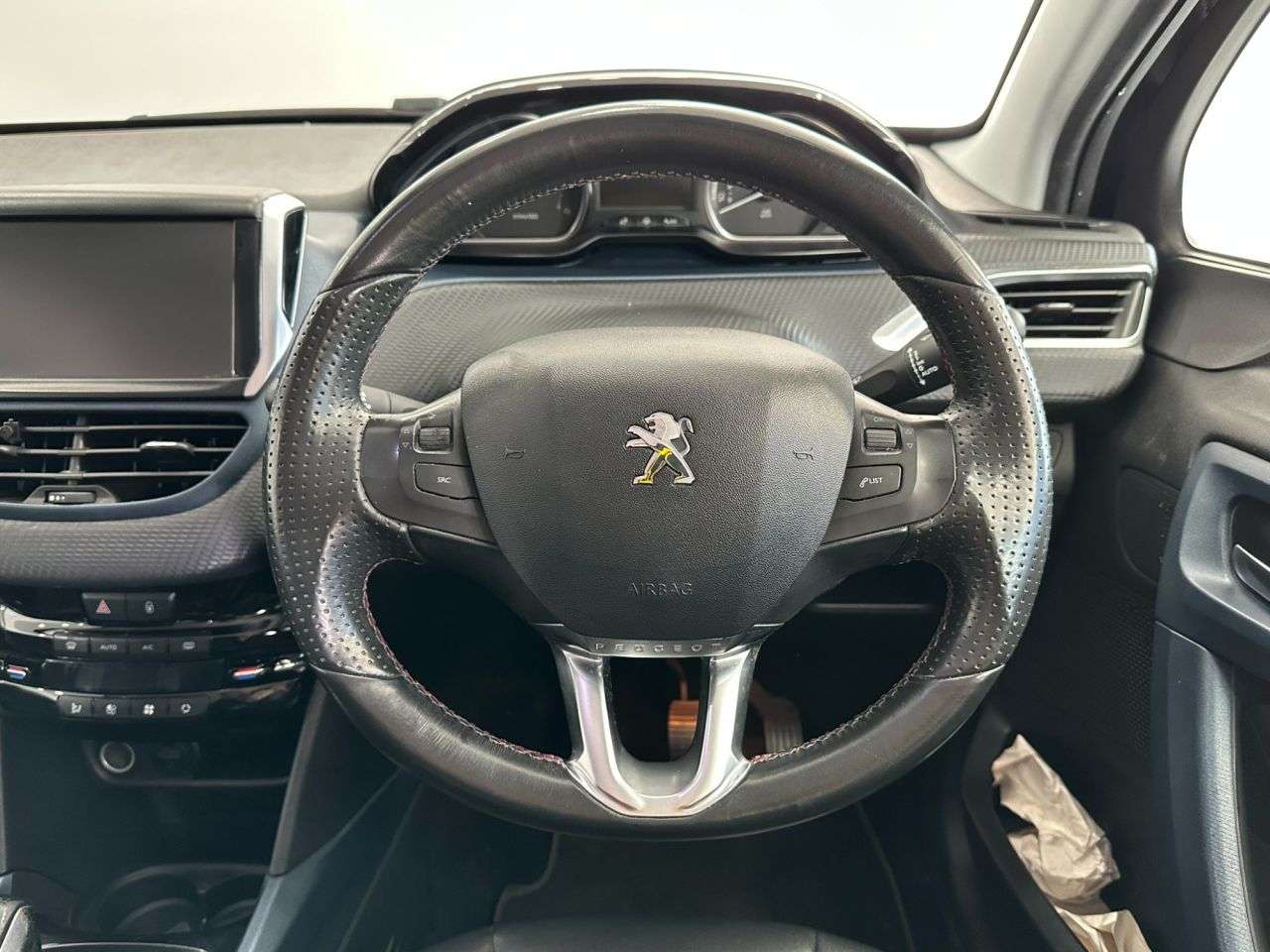 2015 PEUGEOT 2008 2015 PEUGEOT 2008