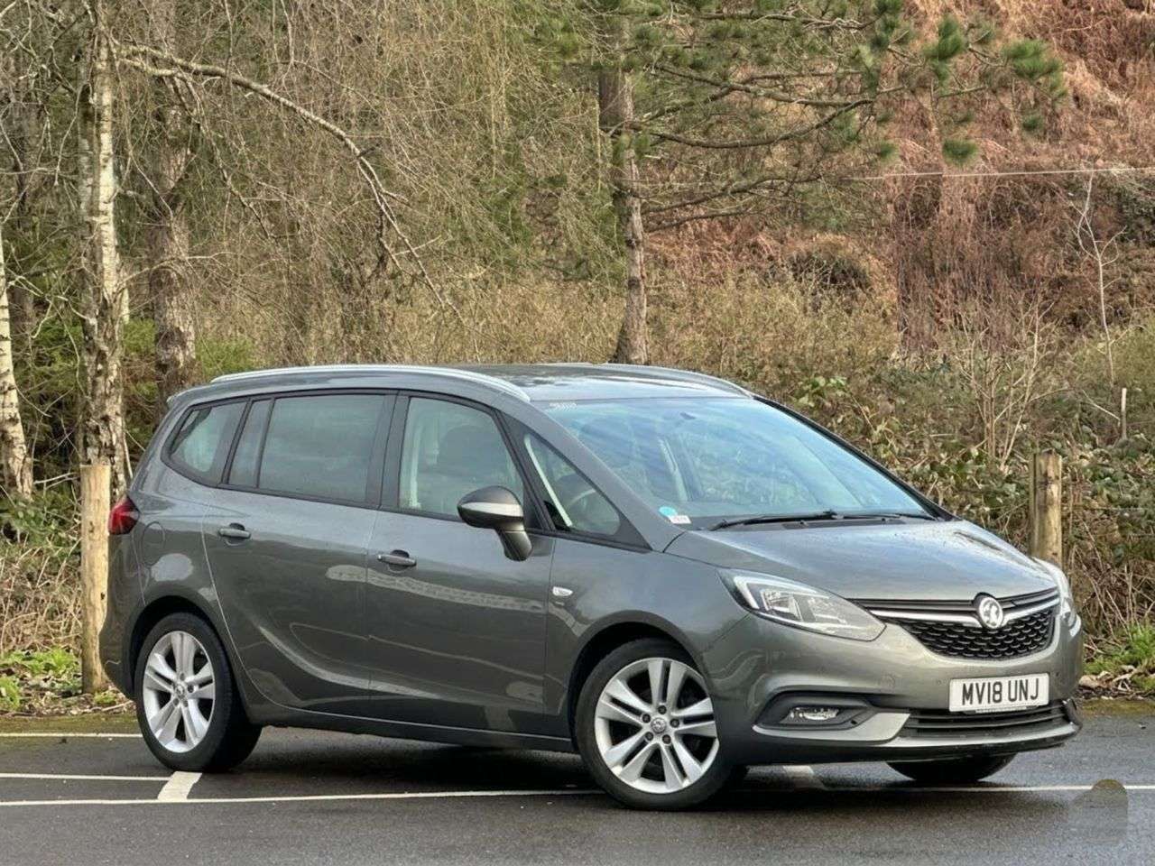 A 2018 VAUXHALL ZAFIRA TOURER 1.4i Turbo SRi MPV 5dr Petrol Manual Euro 6 (140 ps) A 2018 VAUXHALL ZAFIRA TOURER 1.4i Turbo SRi MPV 5dr Petrol Manual Euro 6 (140 ps)