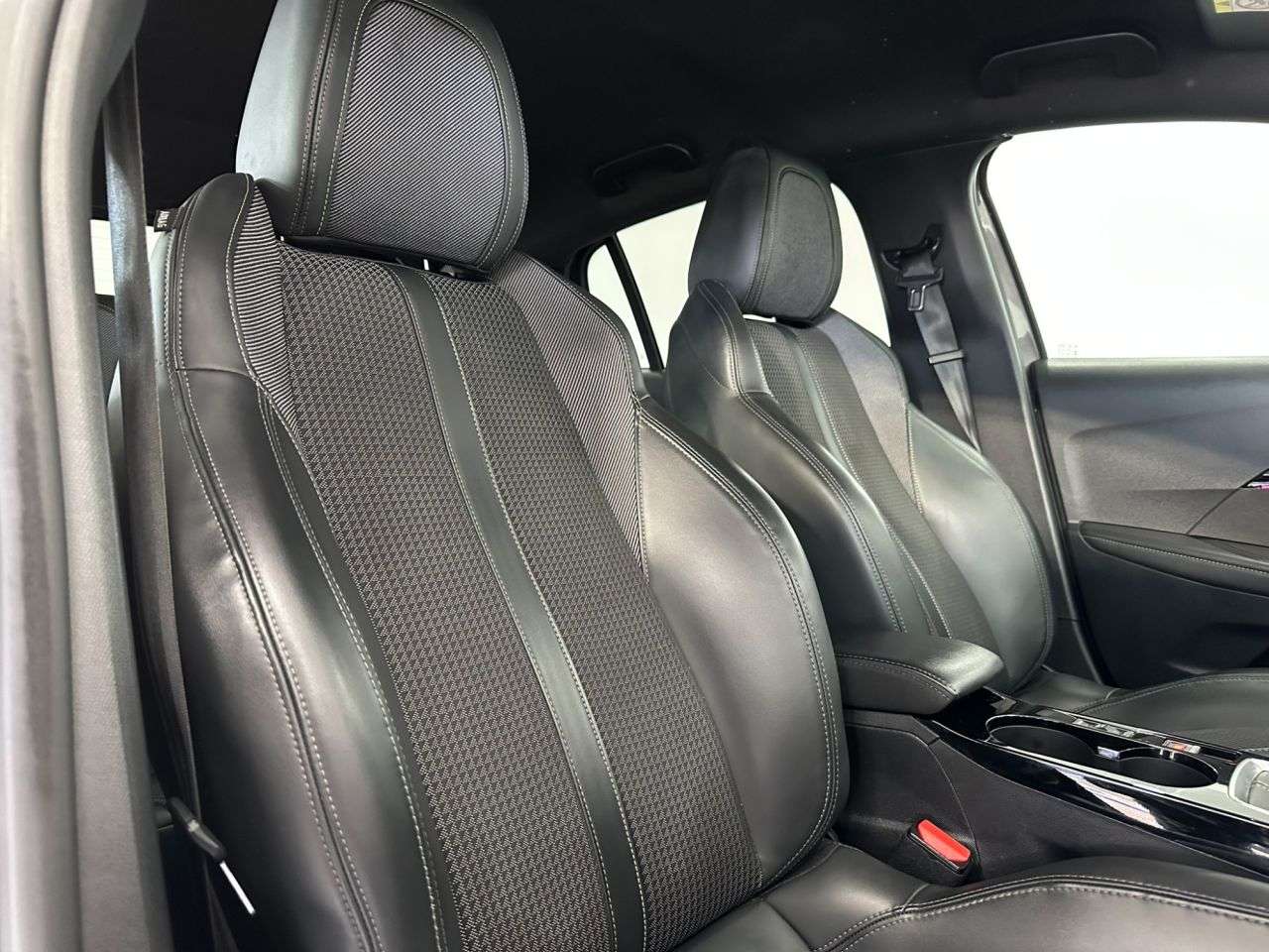 2022 PEUGEOT 208 2022 PEUGEOT 208