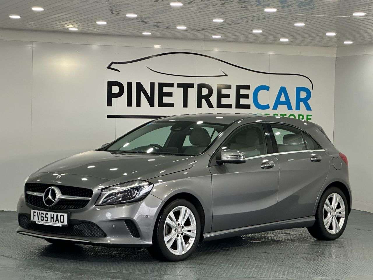 A 2015 MERCEDES-BENZ A-CLASS 1.6 A180 Sport (Premium) Hatchback 5dr Petrol Manual Euro 6 (s/s) (122 ps) A 2015 MERCEDES-BENZ A-CLASS 1.6 A180 Sport (Premium) Hatchback 5dr Petrol Manual Euro 6 (s/s) (122 ps)