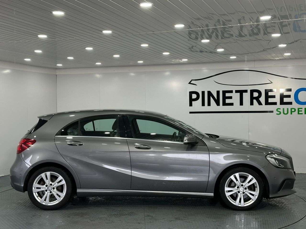 2015 MERCEDES-BENZ A-CLASS 2015 MERCEDES-BENZ A-CLASS